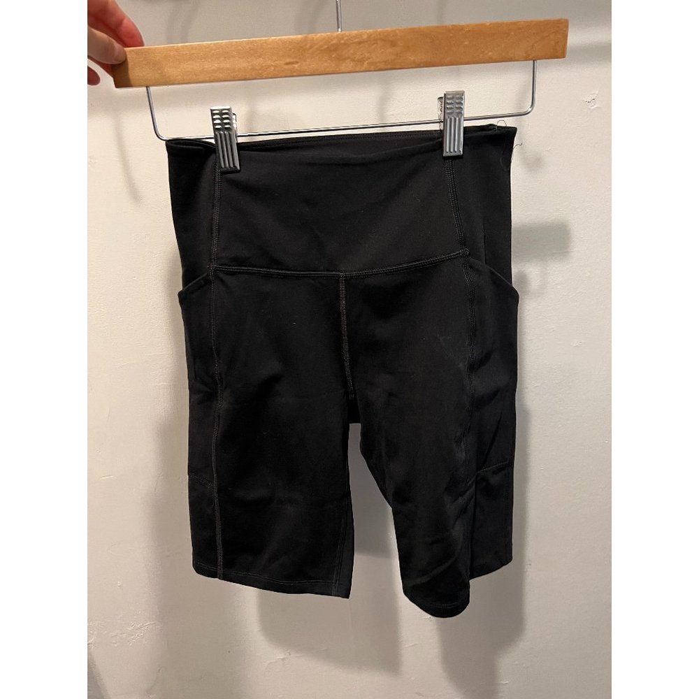Girlfriend Collective Black High-Rise Pocket Bike Short, Size S
